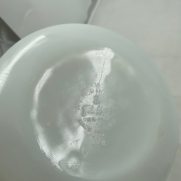 Vintage Anchor Hocking Cornflower Casserole Dish - Picture 6 of 6